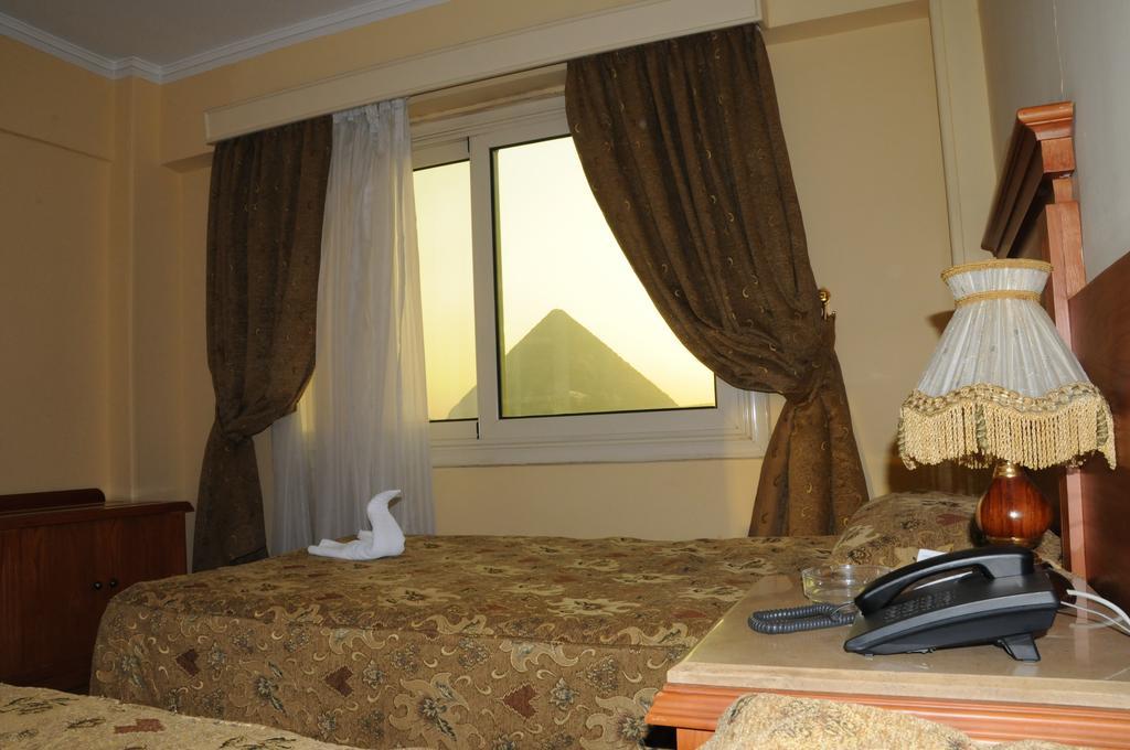Tiba Pyramids Hotel Giza Extérieur photo